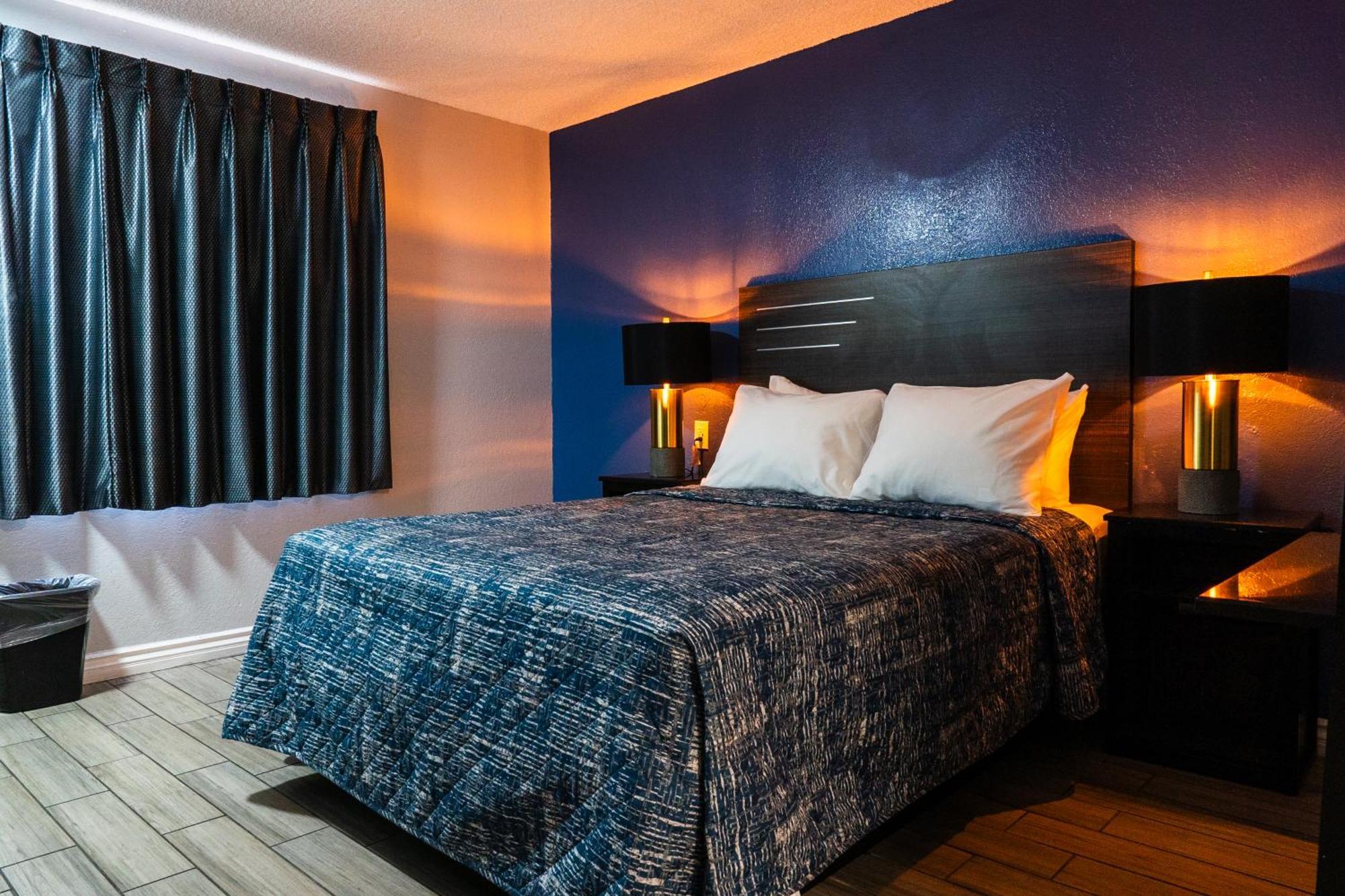Pala Motel Pomona Room photo